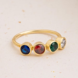 14K Gold Birthstone Rings for Mom | Custom Family Multi-Stone Ring for Her | Personalized Stackable Ring | Unique Grandma Jewelry Gift