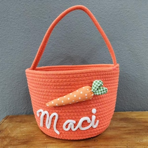 personalisierter Osterkorb, benutzerdefinierte Hase Karotten Seilkorb, Junge Mädchen Osterkorb, Kits Ostergeschenk, Babys erstes Ostern mit Namen des Kindes