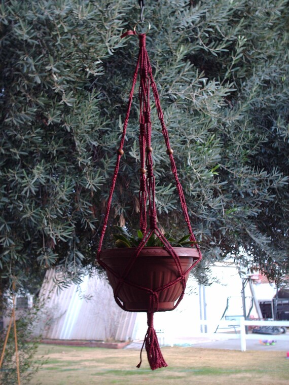 Macrame Plant Hanger 31in Vintage 3ARM-4mm CRANBERRY Macrame Plant Hanger 31in Vintage 3ARM-4mm CRANBERRY