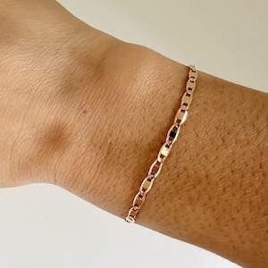 18k Gold Filled Mariner Chain Bracelet: Dainty Diamond Cut Bracelet