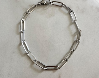 Stainless Steel Paperclip Chain Bracelet: Dainty Layering