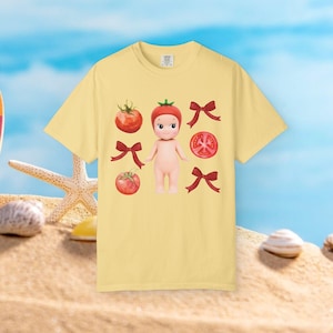Koszulka Sonny Angel Tomato Girl Summer Coquette Bow Unisex - słodka koszulka Kawaii dla niego i dla niej, modna letnia bluzka, prezent dla miłośnika Sonny Angel,