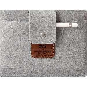 iPad mini 6 case , felt case, build in pen holder made of 100% wool felt handmade gift image 3