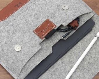 iPad Pro 10.5 inch / iPad Air Case Cover Sleeve 100% Wool Felt, Italian Vegetable Tanned Leather - Handcrafted in Germany