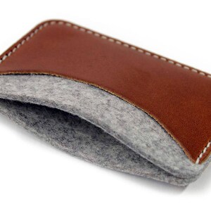 Mini wallet, card case, purse 100% merino wool felt mens gift vegetable tanned leather handcrafted gift image 5