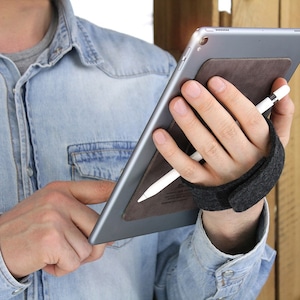 iPad stand and holder TABSTRAP, vegetable tanned leather, merino wool felt Handmade in Germany gift image 2