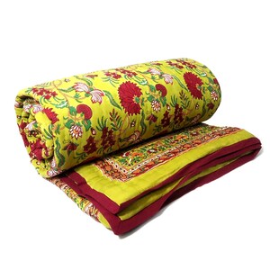 Indian quilt Queen size cotton handmade Flower Blossom Canary