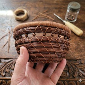 Beaded Mini Pine Needle Basket, Handcrafted, Natural Ponderosa, Unique, Gift, Rustic home decor