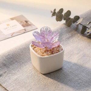 Mini-krukaväxtfigur, botanisk skrivbordsdekoration, liten växtprydnad, hylldekor, grönbladig stenkruka, evig botanisk prydnad