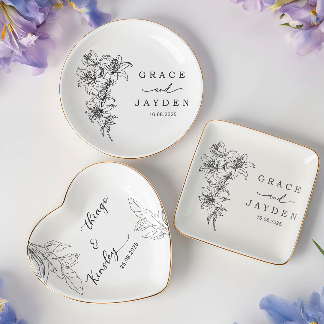Personalized Engagement Ring Dish, Newlywed Ring Holder, Wedding Gift ...