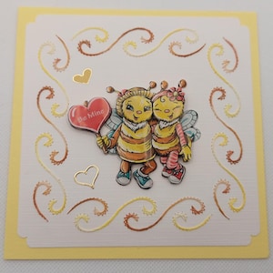 Handgefertigte Grußkarte mit Stickerei und einem 3D Bild. Komplett mit Briefumschlag. Größe der Karte beträgt 13,5 x 13,5 cm.