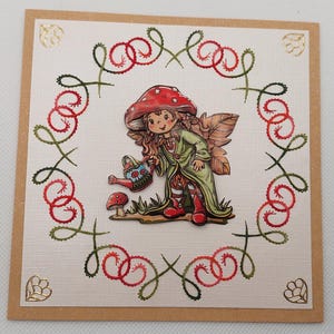Handgefertigte Grußkarte mit Stickerei und einem 3D Bild. Komplett mit Briefumschlag. Größe der Karte beträgt 13,5 x 13,5 cm.