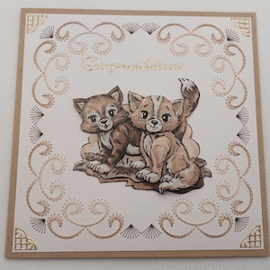 Handgefertigte Grußkarte mit Stickerei und einem 3D Bild. Komplett mit Briefumschlag. Größe der Karte beträgt 13,5 x 13,5 cm.