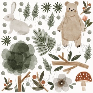 K&ouml;nnte beinhalten: Eine Aquarell-Illustration einer Waldszene mit einem braunen B&auml;ren, einem wei&szlig;en Kaninchen, einem gr&uuml;nen Baum, einem Pilz und verschiedenen Blumen und Bl&auml;ttern.