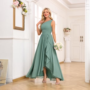 green emerald velvet dress Satin One Shoulder Minimalist Formal Dress Julia Midi 0 US (32 EU) / Black main image 1