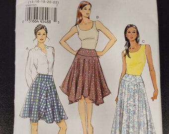 Vogue 9007 Sewing Pattern UNCUT Sizes 14-22