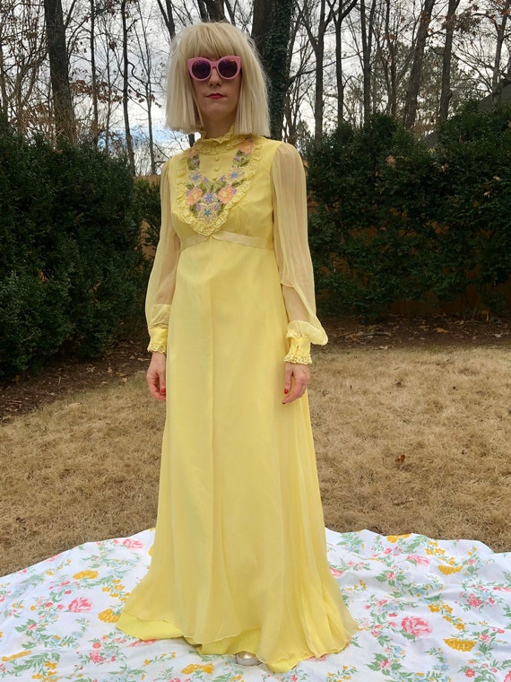 Sz 4 Sunshine Day Handmade 1970s Embroidered Maxi… - image 1