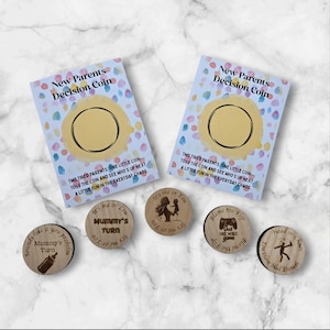 Moneda de decisión personalizada: divertida moneda de madera para regalar a nuevos padres.