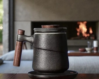 Mothers Day Gift for Tea Lovers, Japanese Tea Mug with Infuser and Lid, Ceramic Crane Mug, Wooden Handle Tea Cup