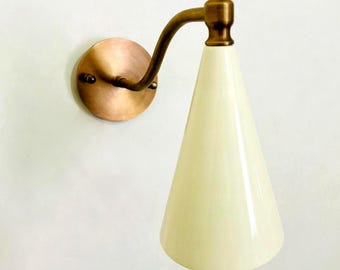 Mid-Century Modern messing wandlamp, Italiaanse stijl