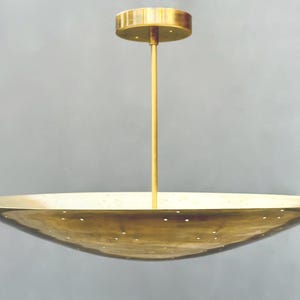 Lampadario Sputnik in stile moderno di metà secolo: lampada da soffitto in ottone anticato traforato
