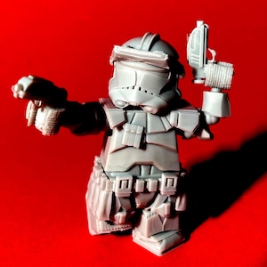 Figuris Galactic Captain 50 mm - fully movable 3D printed minifigure brick action figure galactic trooper sculpture