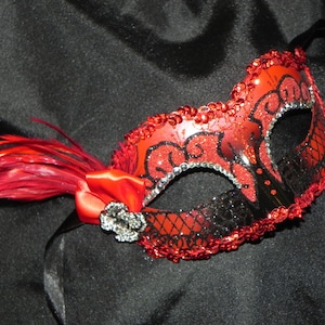 Masquerade Mask in Red and Black with Rhinestone Cat Eye Accent