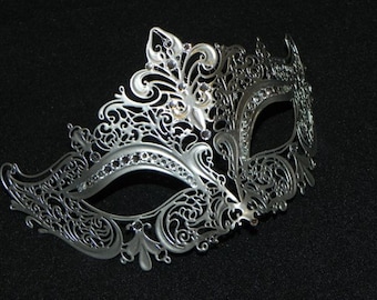 Rhinestone Metallic Masquerade Mask - Silver Halloween Mask