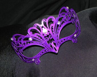 Purple Petite Metallic Masquerade Mask
