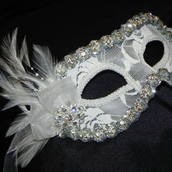 Lace Masquerade Mask in White and Silver