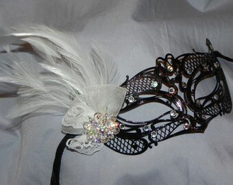 Metal Masquerade Mask in Black and White