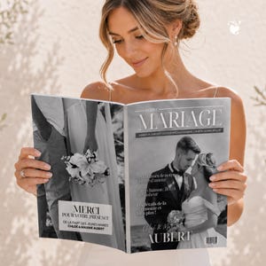 Peut inclure: Un programme de mariage personnalisé sous forme de magazine avec une couverture en noir et blanc titrée NOTRE MARIAGE, la date SAMEDI 26 JUIN 2027 et les noms CHLOÉ & MAXIME AUBERT. Le dos inclut le texte MERCI POUR VOTRE PRÉSENCE.