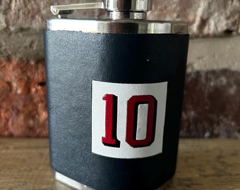 Vintage Hackett Navy Stainless Steel Hip Flask 4oz with screw lid (with hinge)