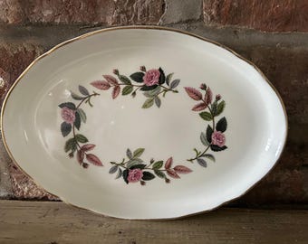 Vintage Wedgwood Hathaway Rose small serving platter/trinket tray - collectable 1980s China. Pink rose