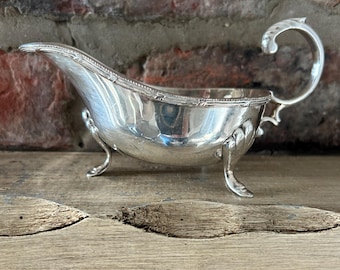 Antique Edwardian silver plated gravy or sauce boat c1900
