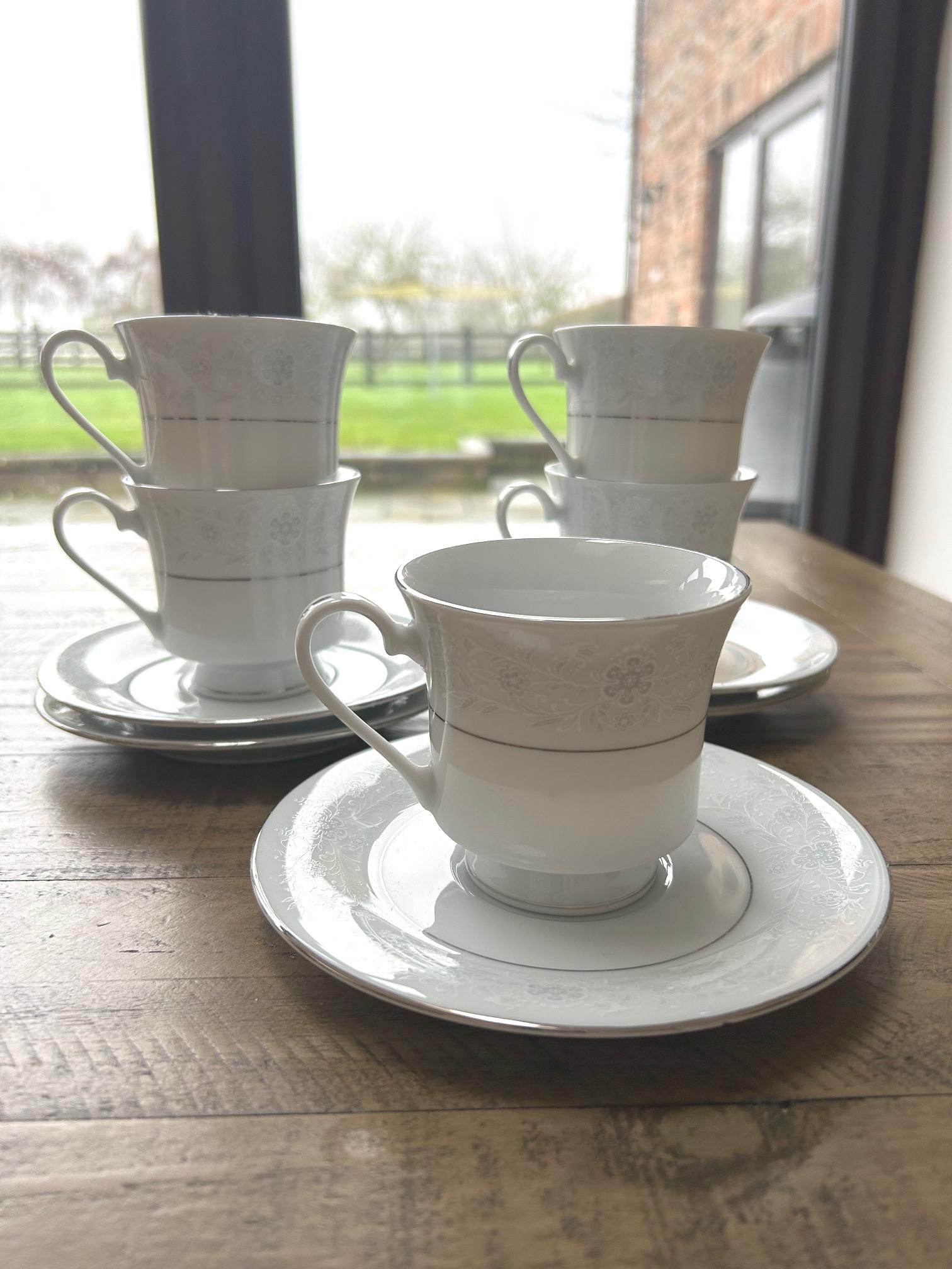 Queens china tea cup - Etsy 日本