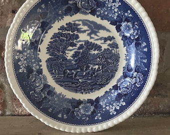 vintage Adams (Wedgwood) assiette festonnée bleu pittoresque anglais 25,5 cm (10 po.)