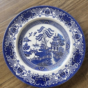 Vintage English Ironstone Willow Pattern Platter: Blue and White Plate