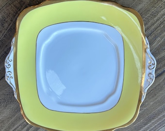Seltener Sandwichteller aus Royal Albert Crown China von 1905, gelb vergoldet (24 cm)