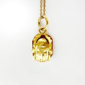 Vintage 18k Gold lucky beetle pendant, 18k gold scarab pendant