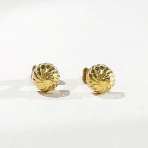 Vintage 18k gebeitelde gouden oorstekers