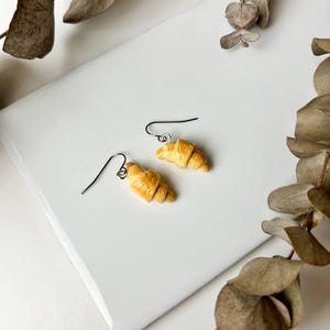 croissant lover gift