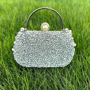 Crystal Rhinestone Evening Clutch: Shiny Silver Wedding Party Handbag