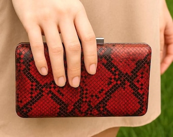 Pochette en peau de serpent rouge, sac de soirée imitation serpent avec cadre argenté, pochette élégante pour les fêtes, mariages, cadeau pour elle