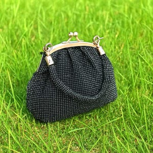 Black Crystal Evening Clutch: Glam Rhinestone Purse with Chain Strap