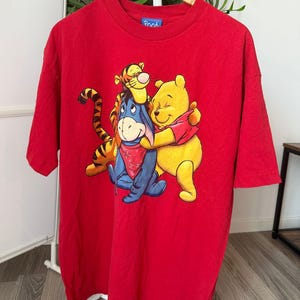 Vintage Disney Pooh T-shirt – Rare XL