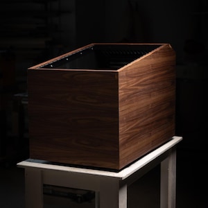 NILES 16u Lowboy Studio Rack (Local Pick Up Only)