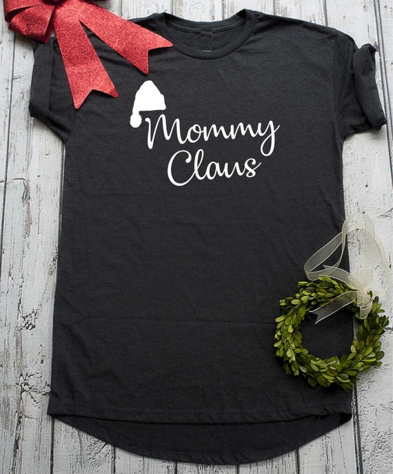 Mommy claus nightgown, night shirts for women, cute gifts for mom, comfortable pajamas, Nana claus, auntie claus, sleep shirts for women