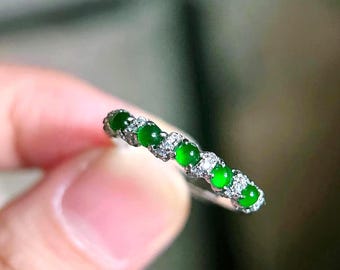 透明度の高いグリーンのジェダイトリング 925 シルバー 調節可能な
