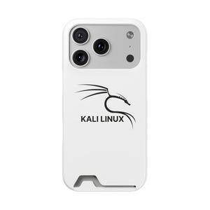 Könnte beinhalten: Weißes Handycase mit schwarzem Kali Linux Logo und Text. Das Case hat einen Ausschnitt für die Kamera und einen Schlitz unten. Das Kali Linux Logo ist ein stilisierter Drachenkopf.